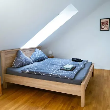 150 M² Maisonnette Whg Mit Galerie Fuer 10 Personen Apartmán *