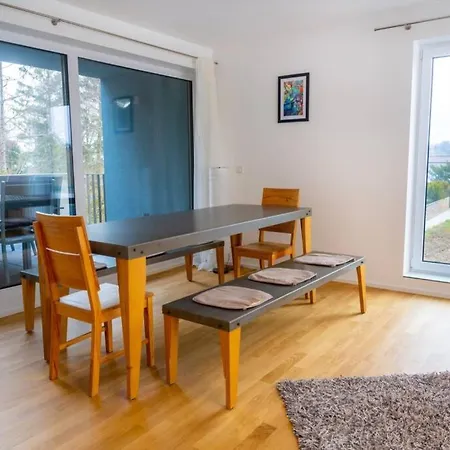 150 M² Maisonnette Whg Mit Galerie Fuer 10 Personen