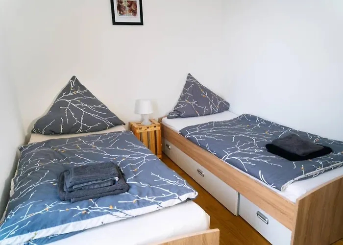 150 M² Maisonnette Whg Mit Galerie Fuer 10 Personen Apartamento Wallertheim