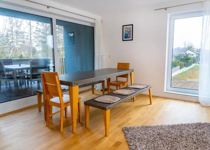 150 M² Maisonnette Whg Mit Galerie Fuer 10 Personen